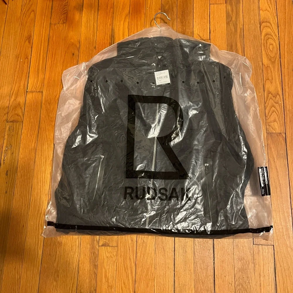 NWT RUDSAK Men's Black Puffer Vest Jacket, XL